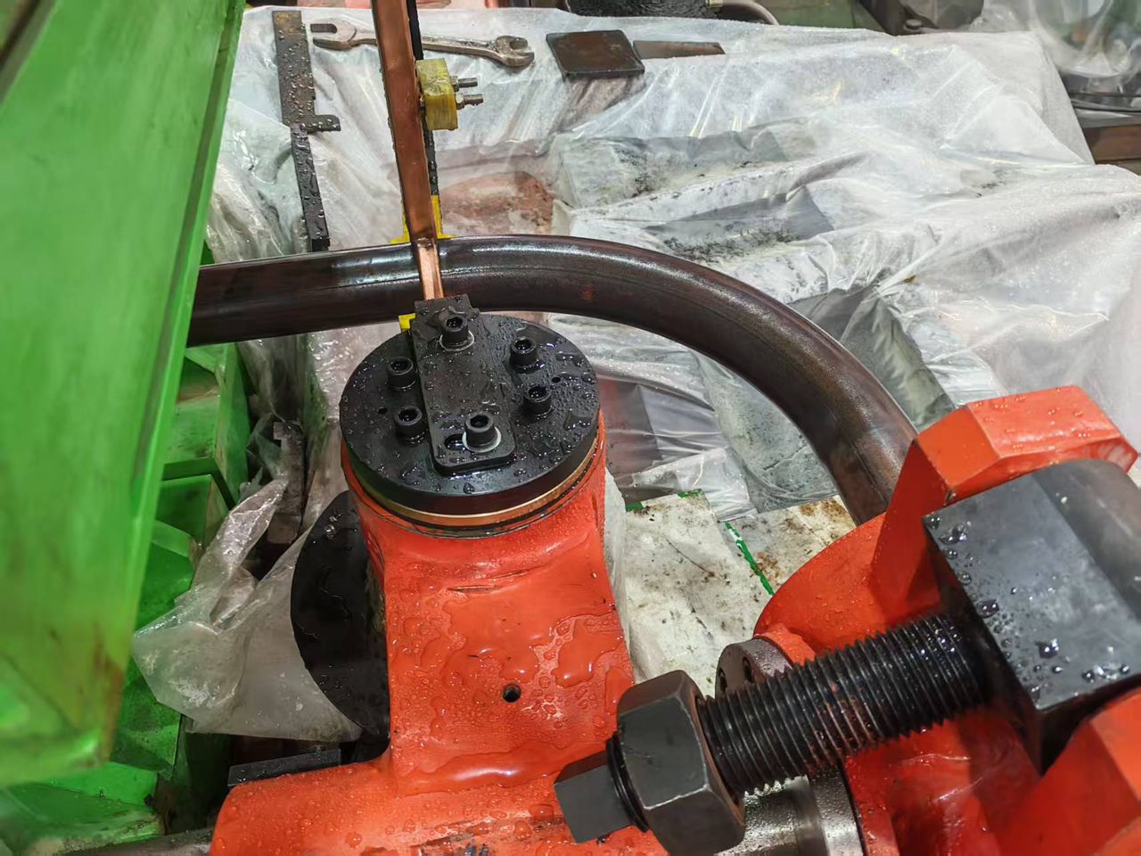 Top view of HBS small bend arm